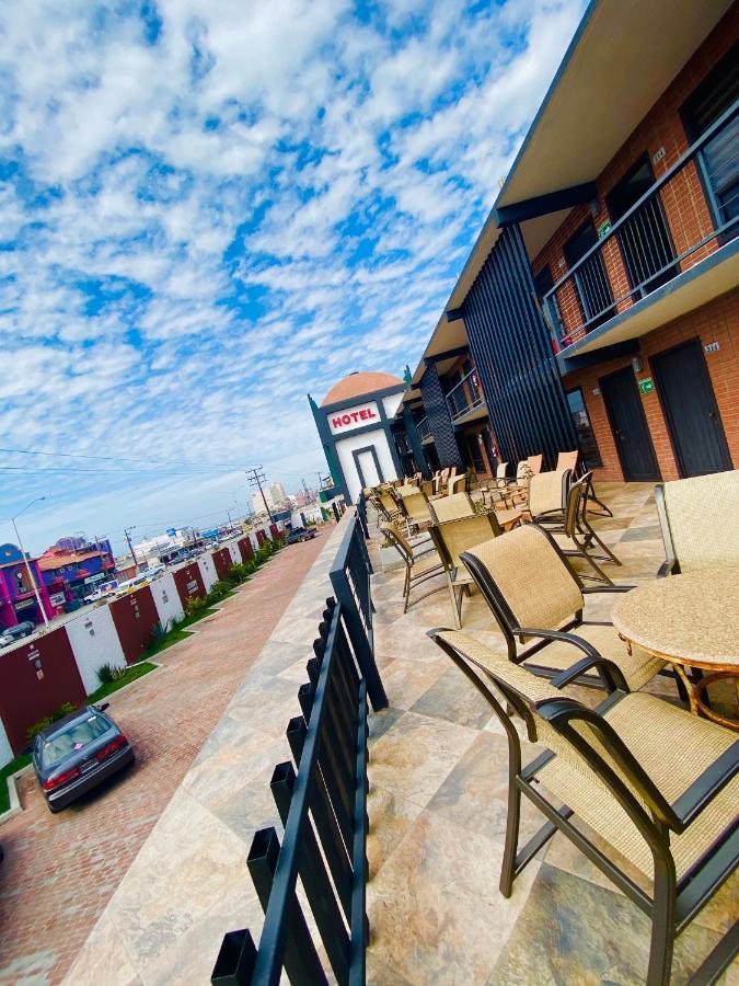 Hotel Fiesta Rosarito Luaran gambar